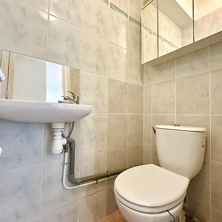 3p Refurbished Palm 200 M From The Beaches *